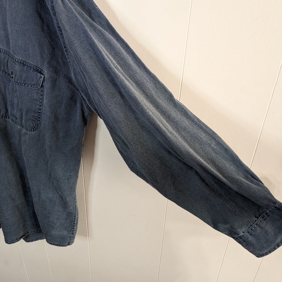 Ash Creek Trading button down - XL - Picture 6 of 12